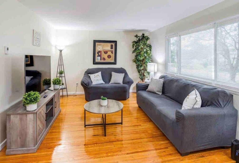דירות רוצ'סטר Amazing Ranch Mins Away From Airprt/Rit/Dwtn/Uofr מראה חיצוני תמונה